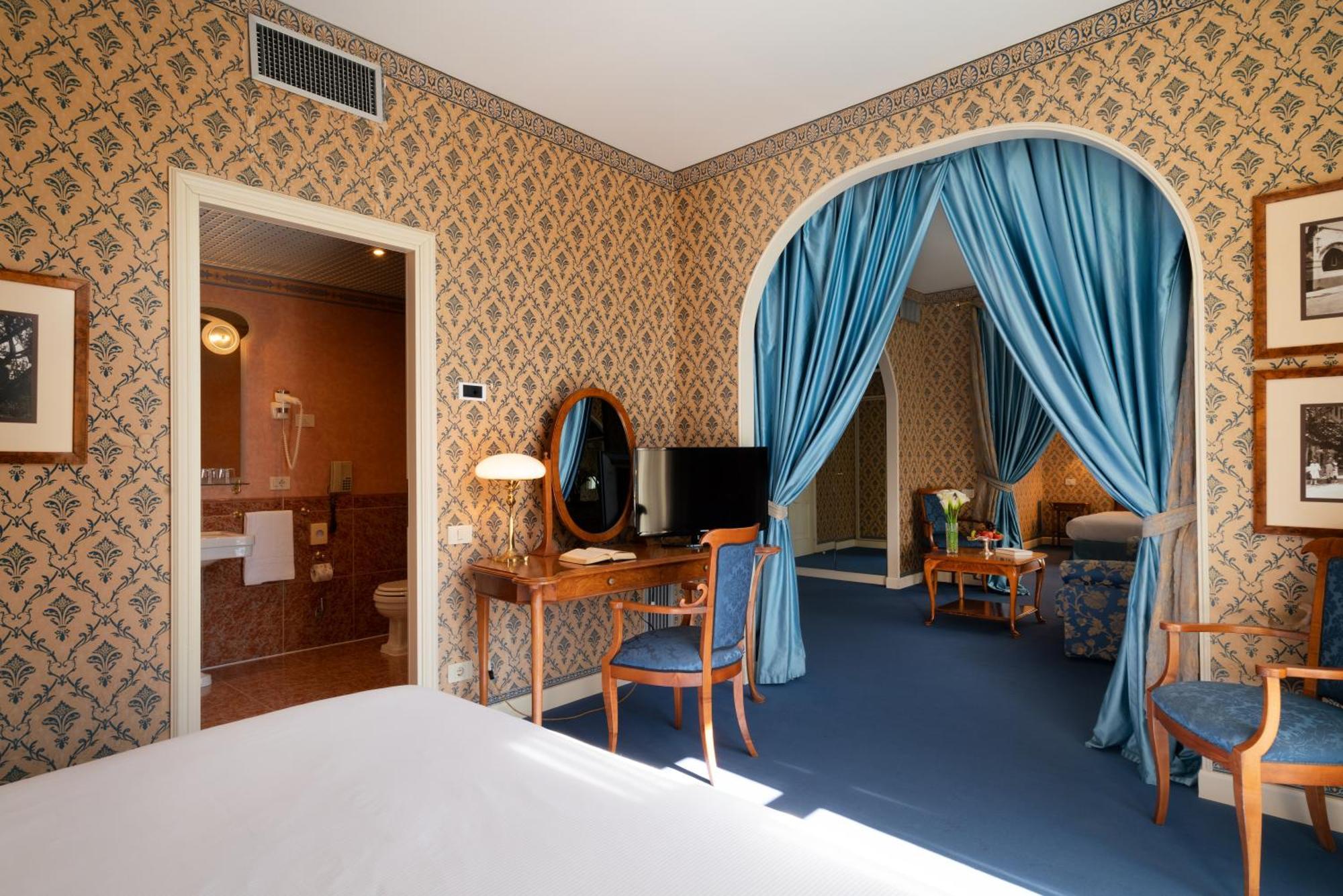 Grand Hotel Astoria Градо Екстер'єр фото